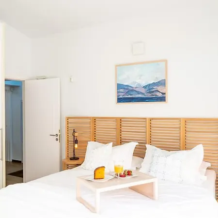 Villa Lefkon Seaside Retreat *