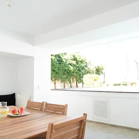 Villa Lefkon Seaside Retreat *